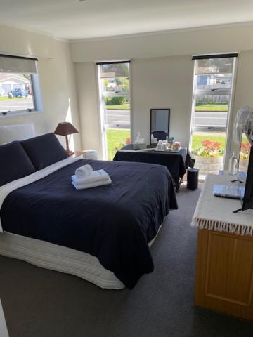 Whitby Pvt Room Pauatahanui Extérieur photo